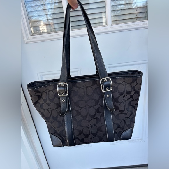Vintage Coach Black Signature Tote Bag - Picture 3 of 12
